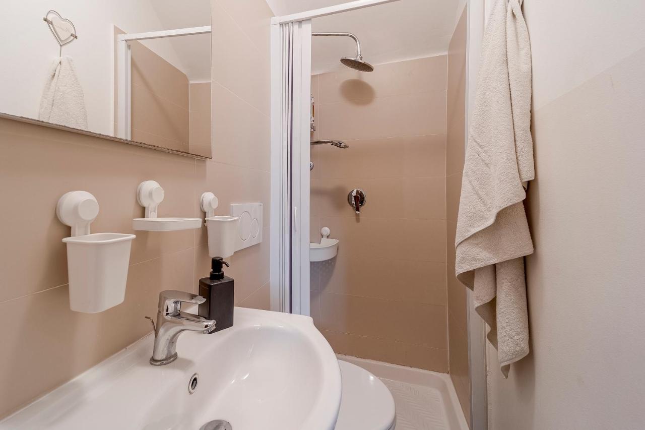 Appartement Il Gattino Di Sanremo - Piccolo Monolocale Centro E Stazione Del Treno Extérieur photo